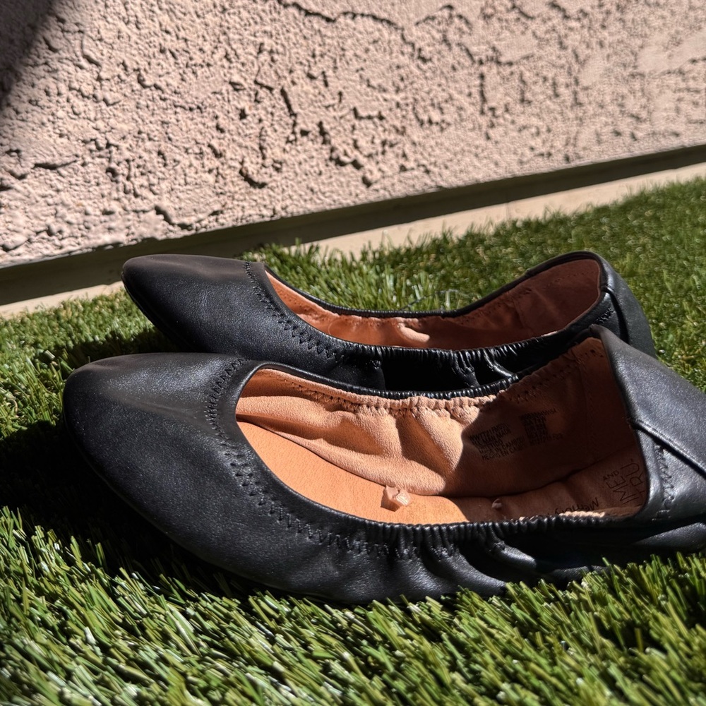 Time and Tru Women's Size 7/5Wide Width Black Scrunch Ballet Slip On Shoes Flats